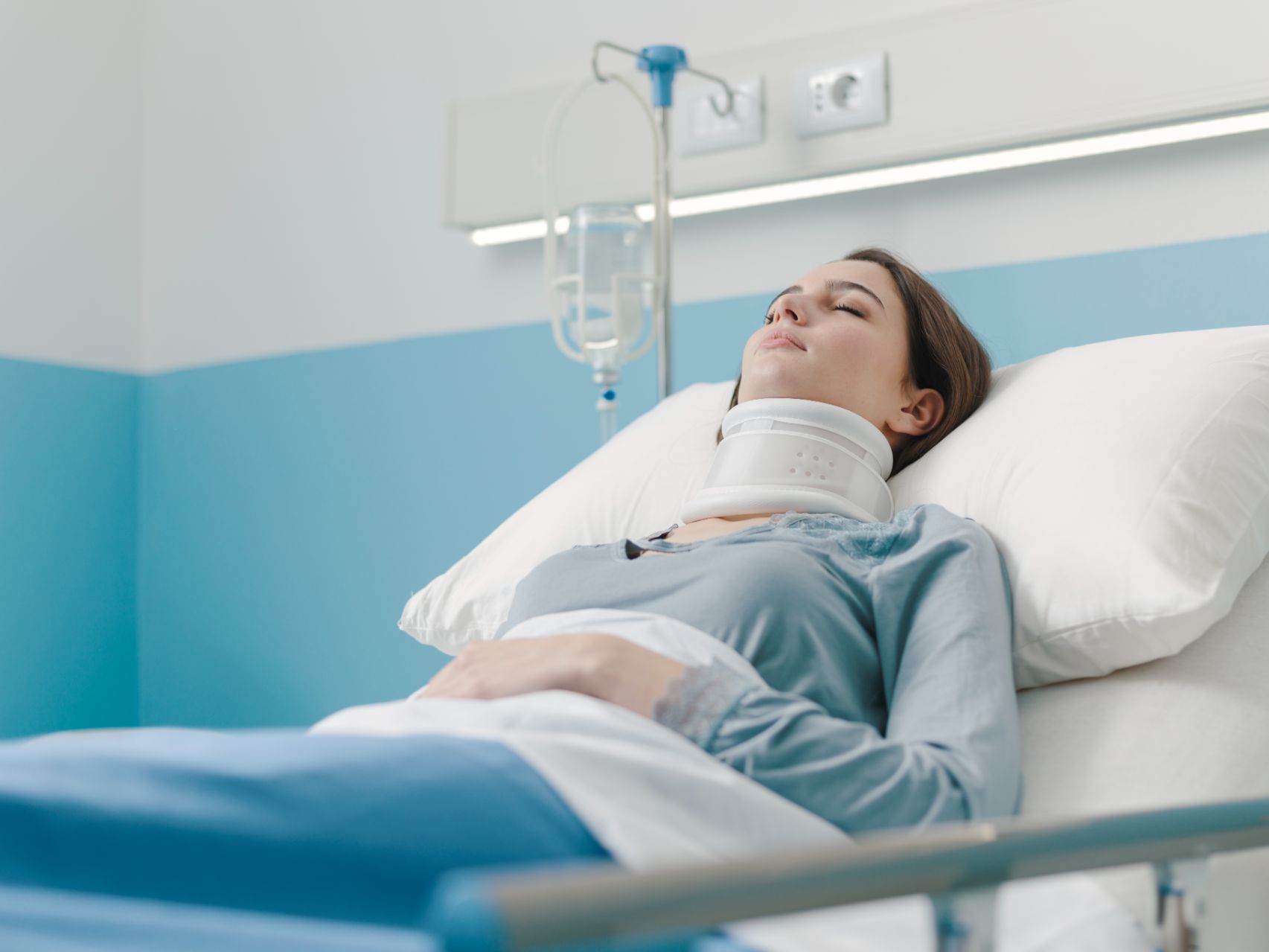 What You Need to Know About Neck Injury Symptoms After a Car Accident